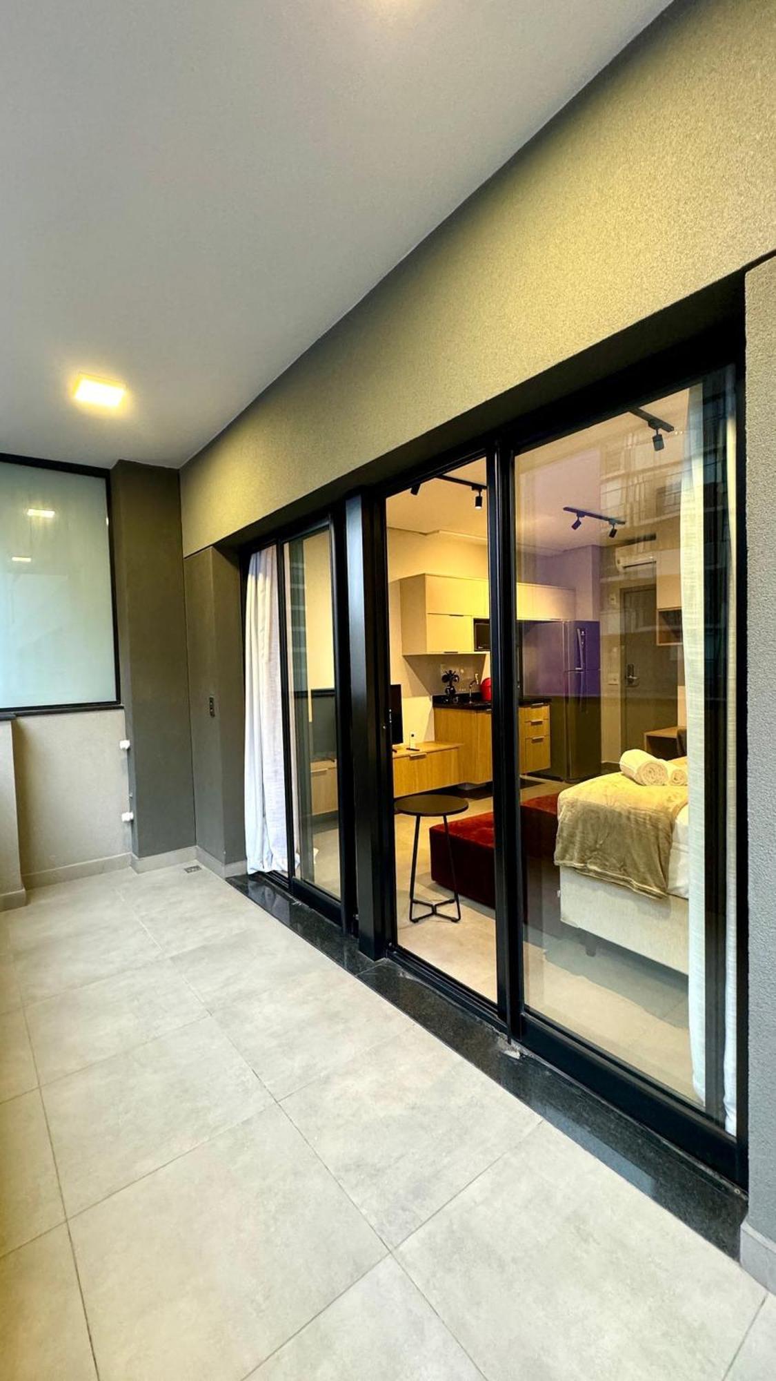 Apartamento Moderno E Funcional Vn Capote Valente